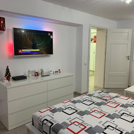 Mery Apartment Galati  Luaran gambar