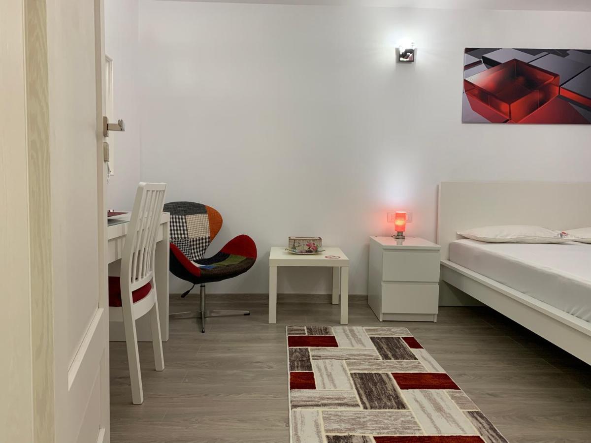 Mery Apartment Galati  Luaran gambar