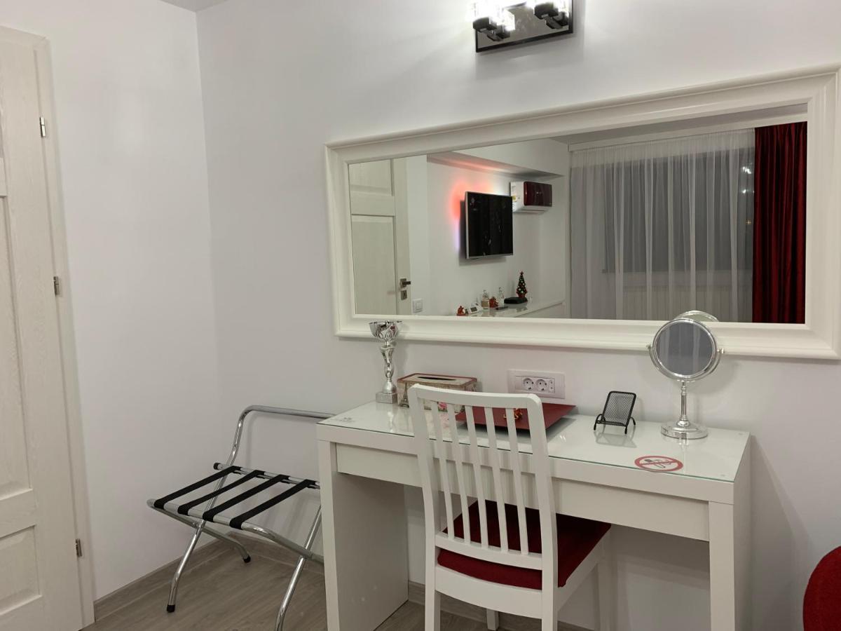 Mery Apartment Galati  Luaran gambar