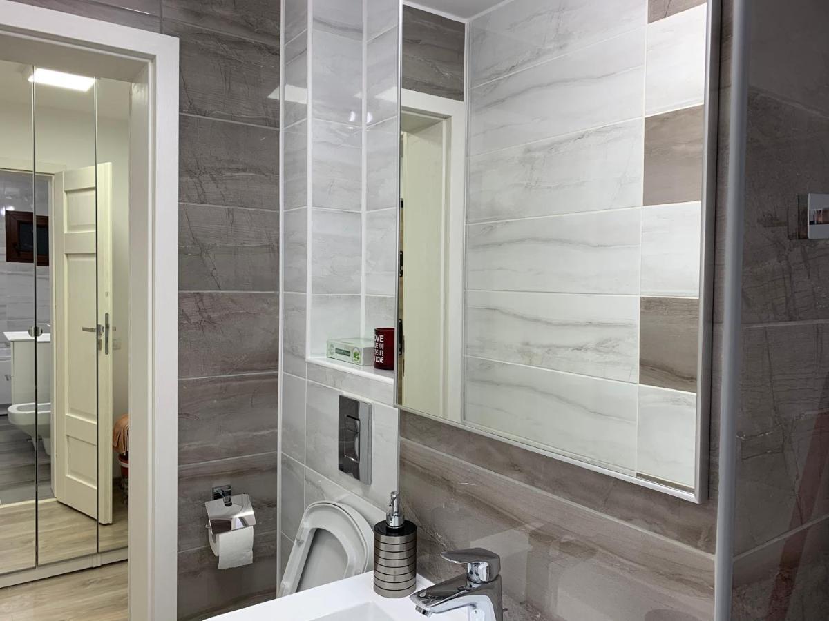 Mery Apartment Galati  Luaran gambar